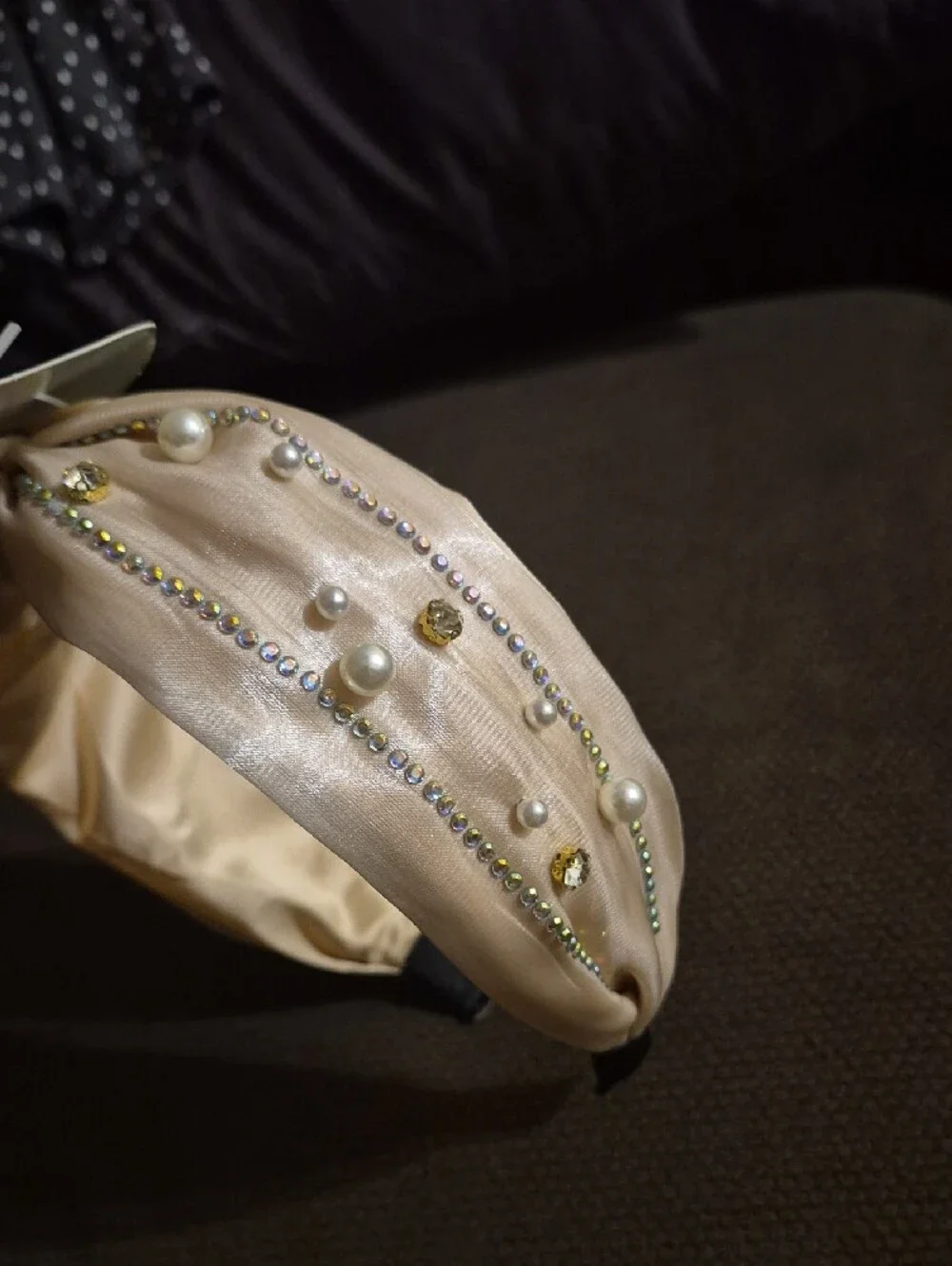HAIRRAND Serre Beige/Pearl/Rhinestones Headband with Retail Tag SZ 13+